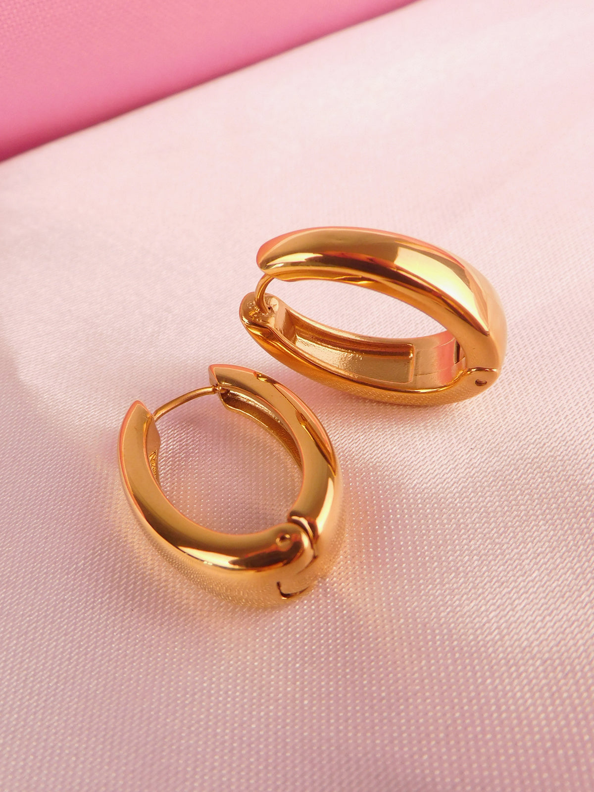 Aretes Armonía Dorado