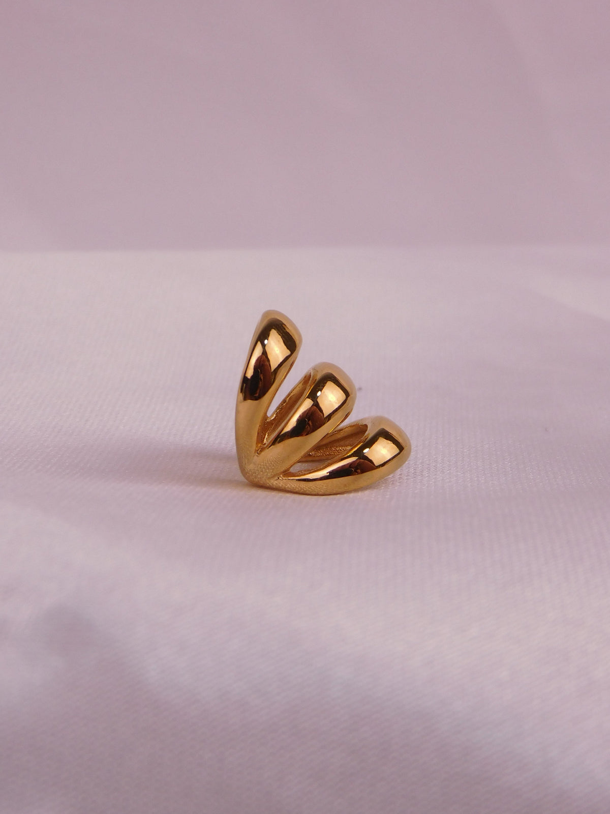 Ear Cuff Tríada Dorado