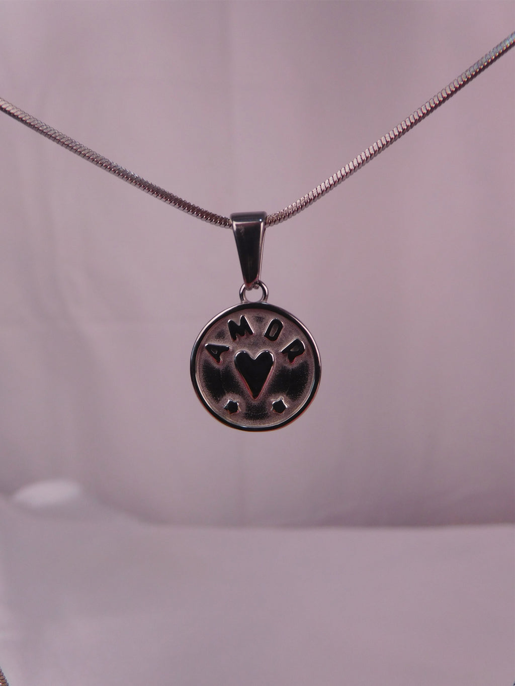 Collar Medalla Amor Plateado